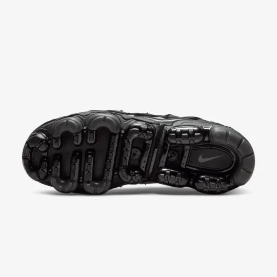 Nike Air VaporMax Plus Triple Black