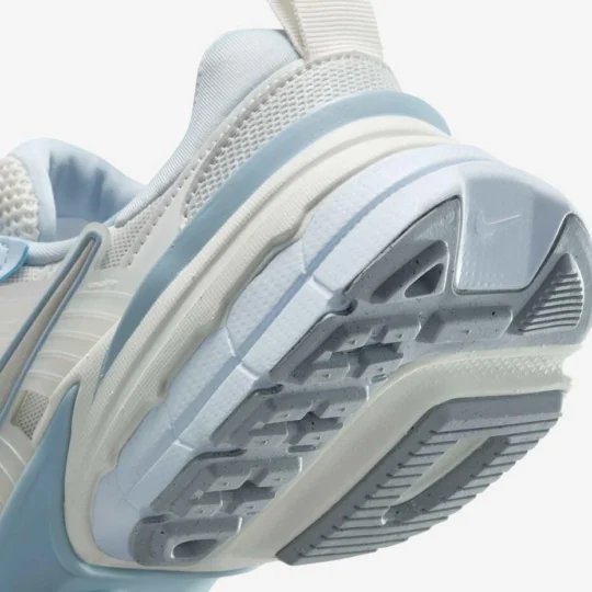 Nike V2K Run Platinum TintSummi